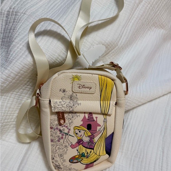 Disney Loungefly Rapunzel Tangled Crossbody Bag – Cream Faux Leather – NWT - Picture 5 of 5